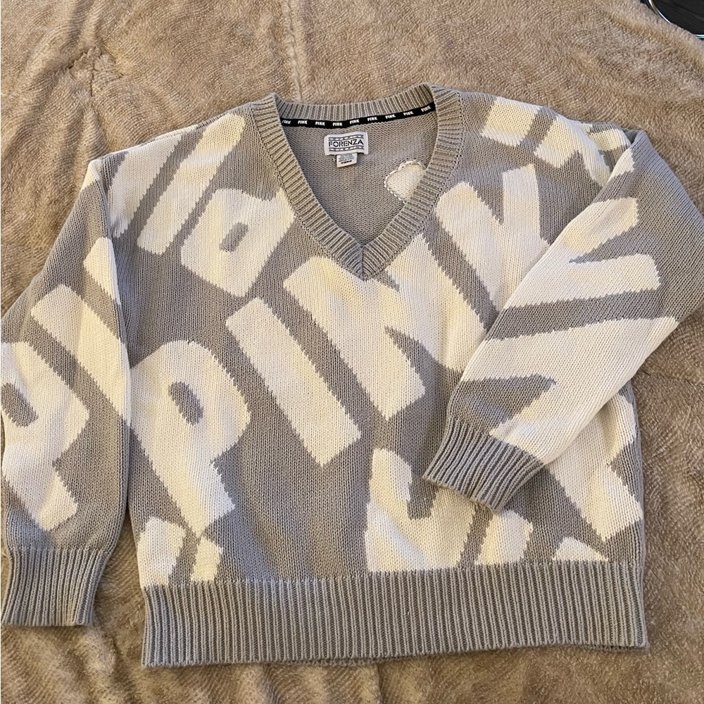 Women’s sweater